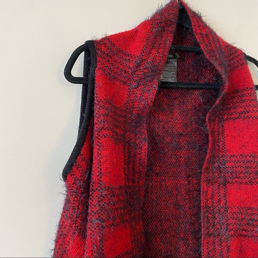 Vertigo-Buffalo Plaid Eyelash/Fuzzy Open Waterfall Vest (Medium) - Picture 3 of 10